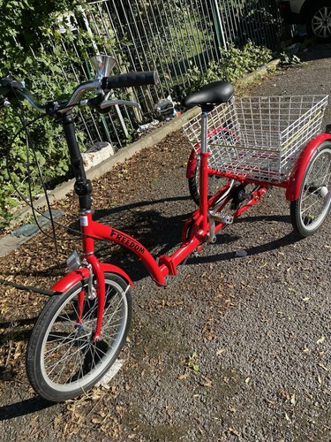 Brand new red foldable trike - new,